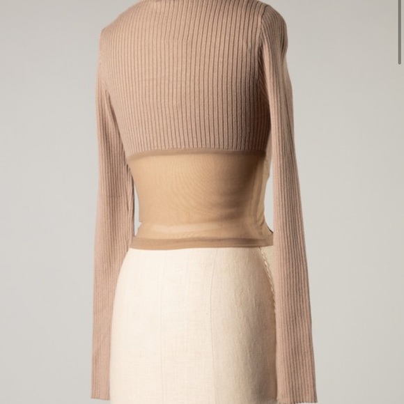 - - (The Brittany) khaki top - Picture 2 of 3